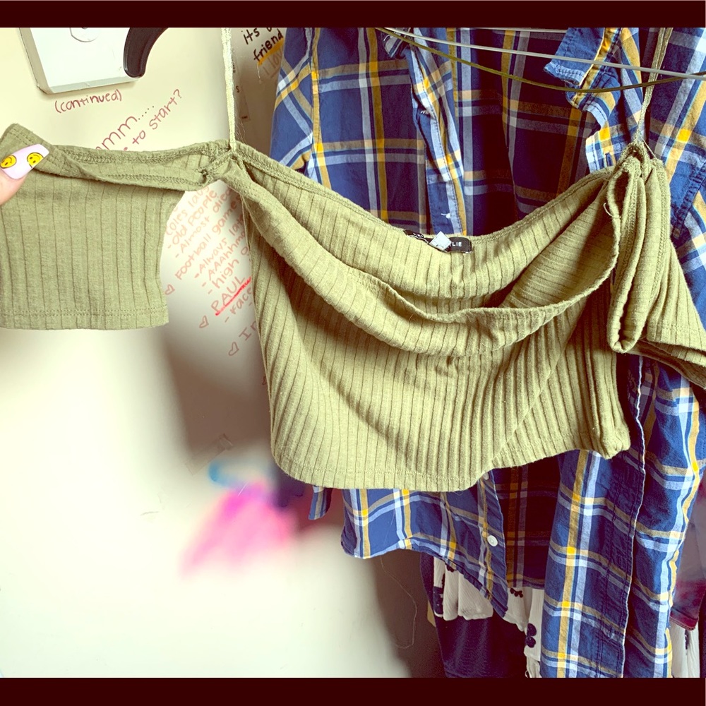 Crop Top with Sleeves